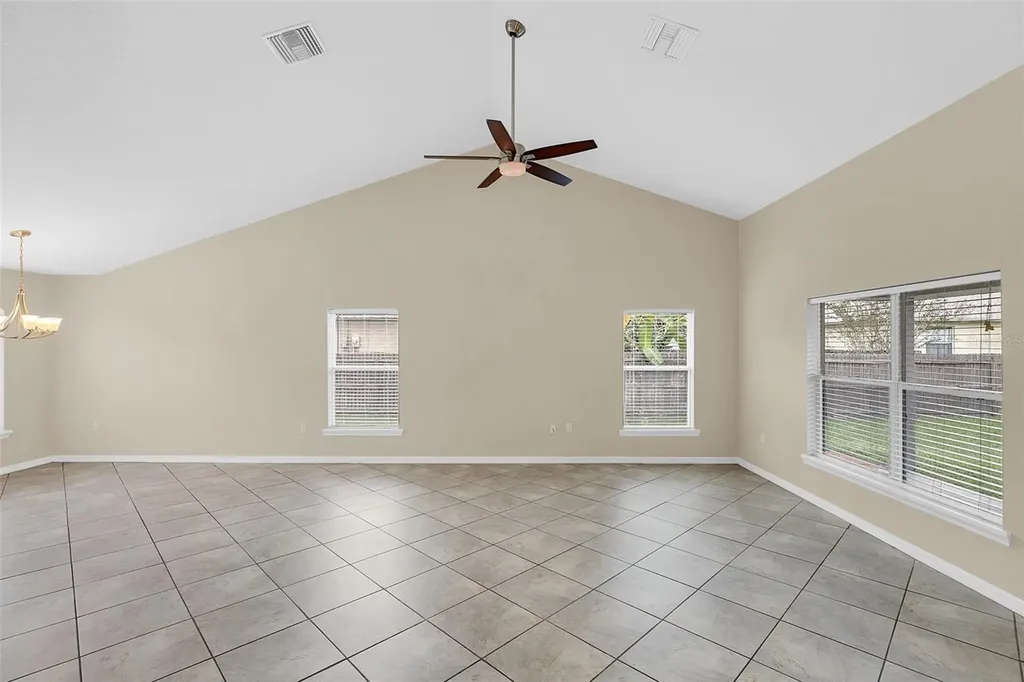 1422 Saffron Trail Deland FL 32724