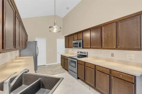 1422 Saffron Trail Deland FL 32724