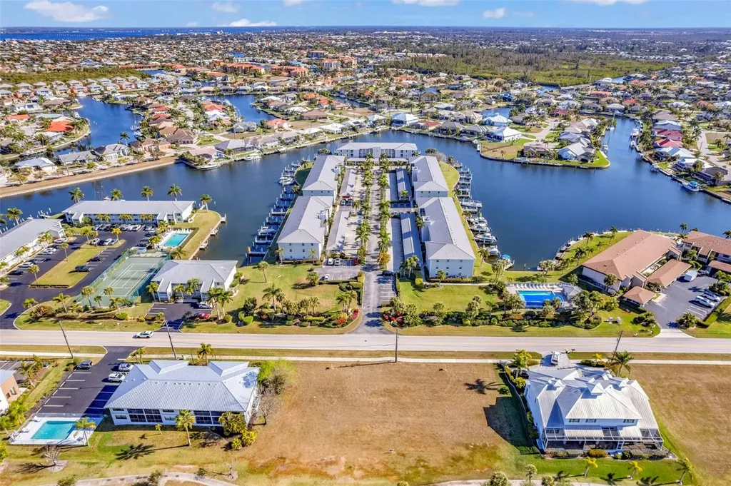3649 Bal Harbor Boulevard Punta Gorda FL 33950