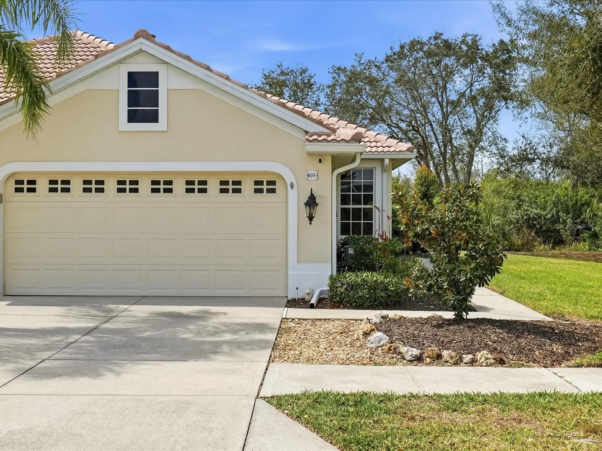 4693 Whispering Oaks Drive North Port FL 34287