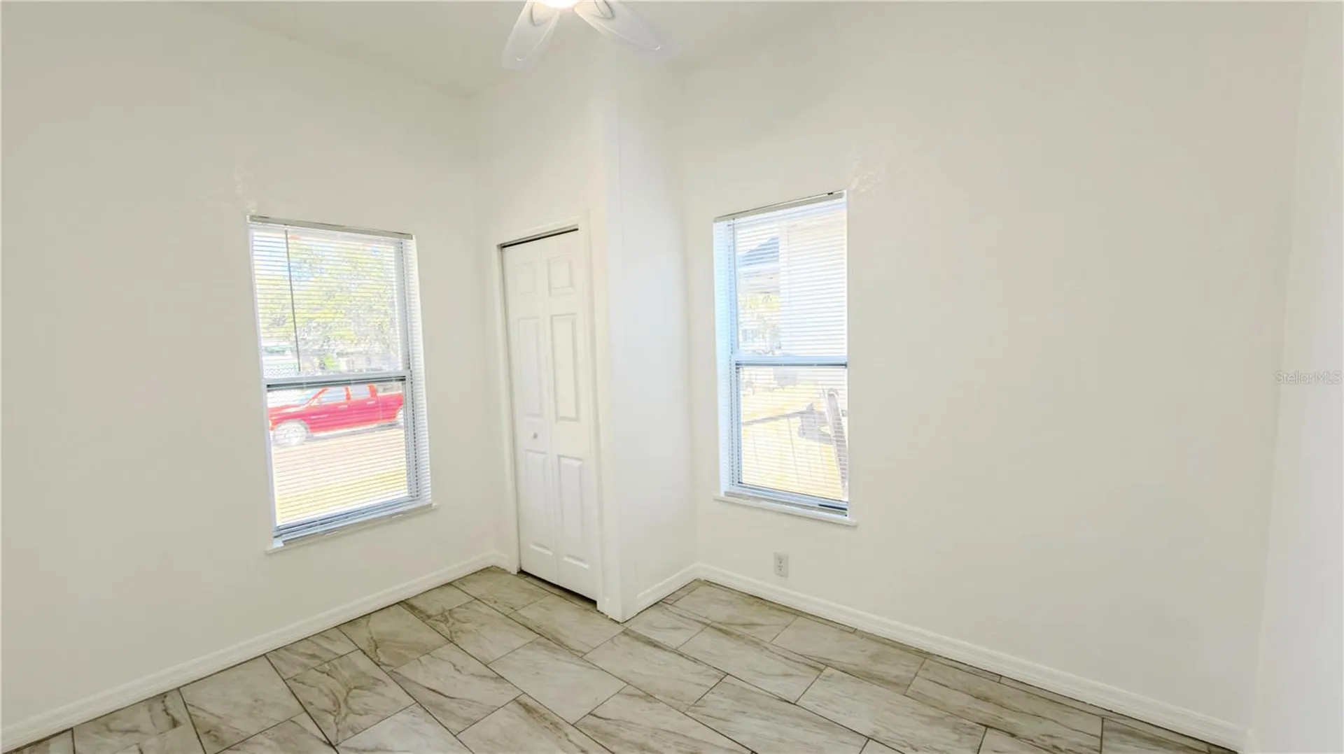 2332 W Pine Street Tampa FL 33607