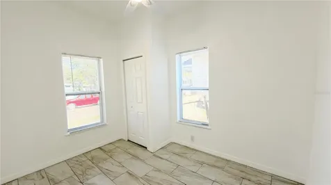 2332 W Pine Street Tampa FL 33607