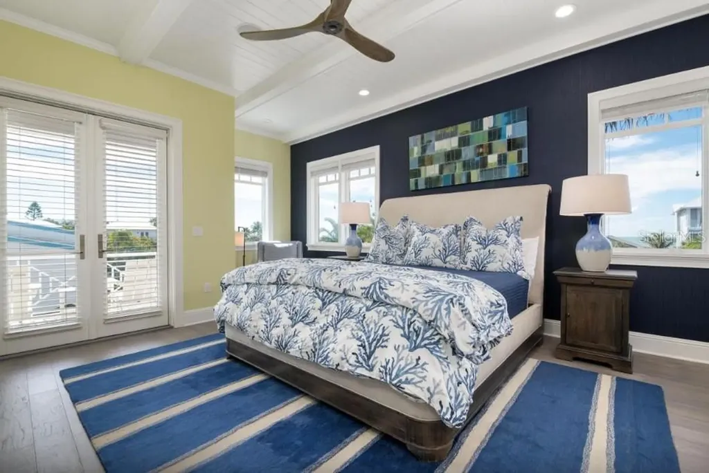 110 10th Street S Bradenton Beach FL 34217