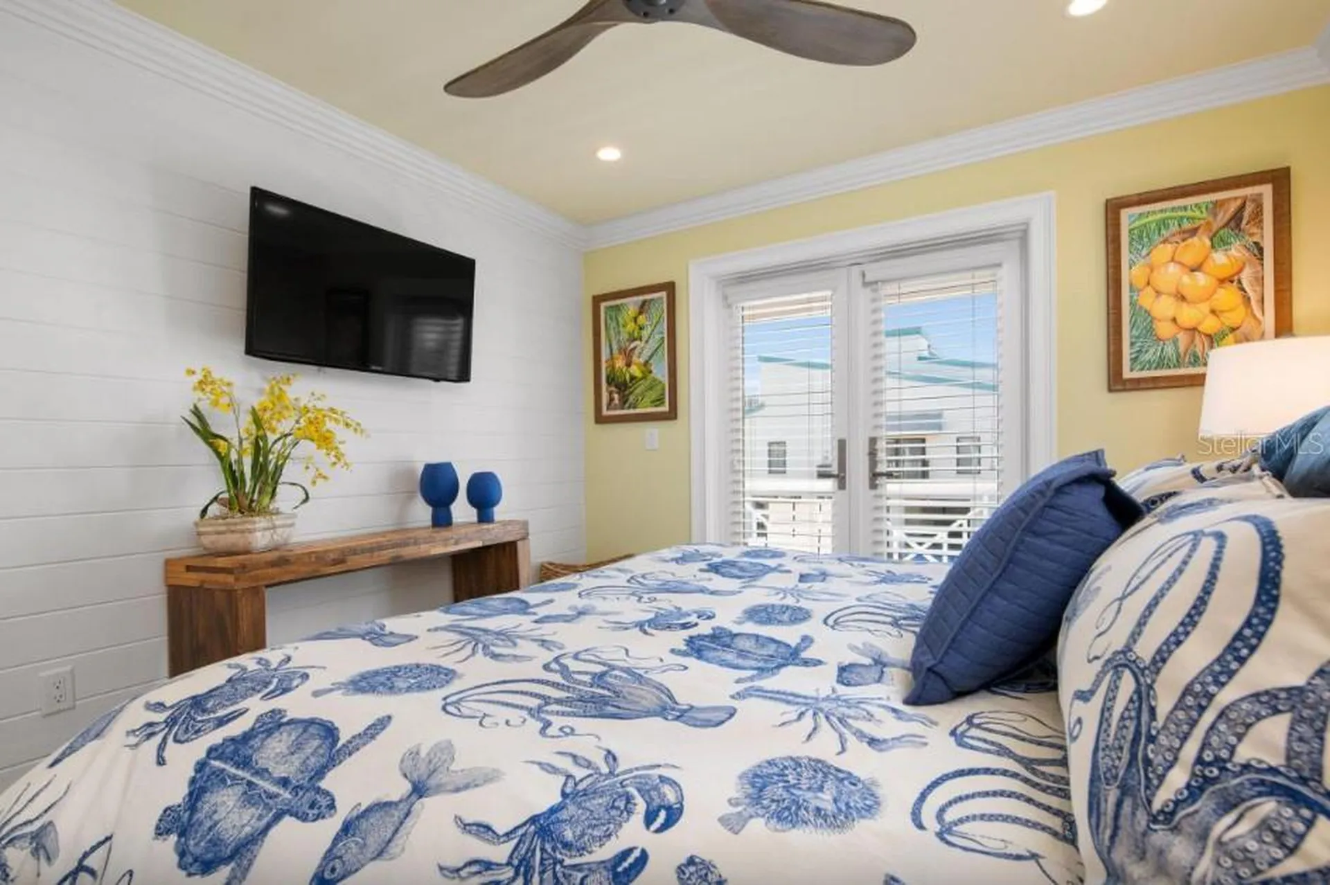 110 10th Street S Bradenton Beach FL 34217