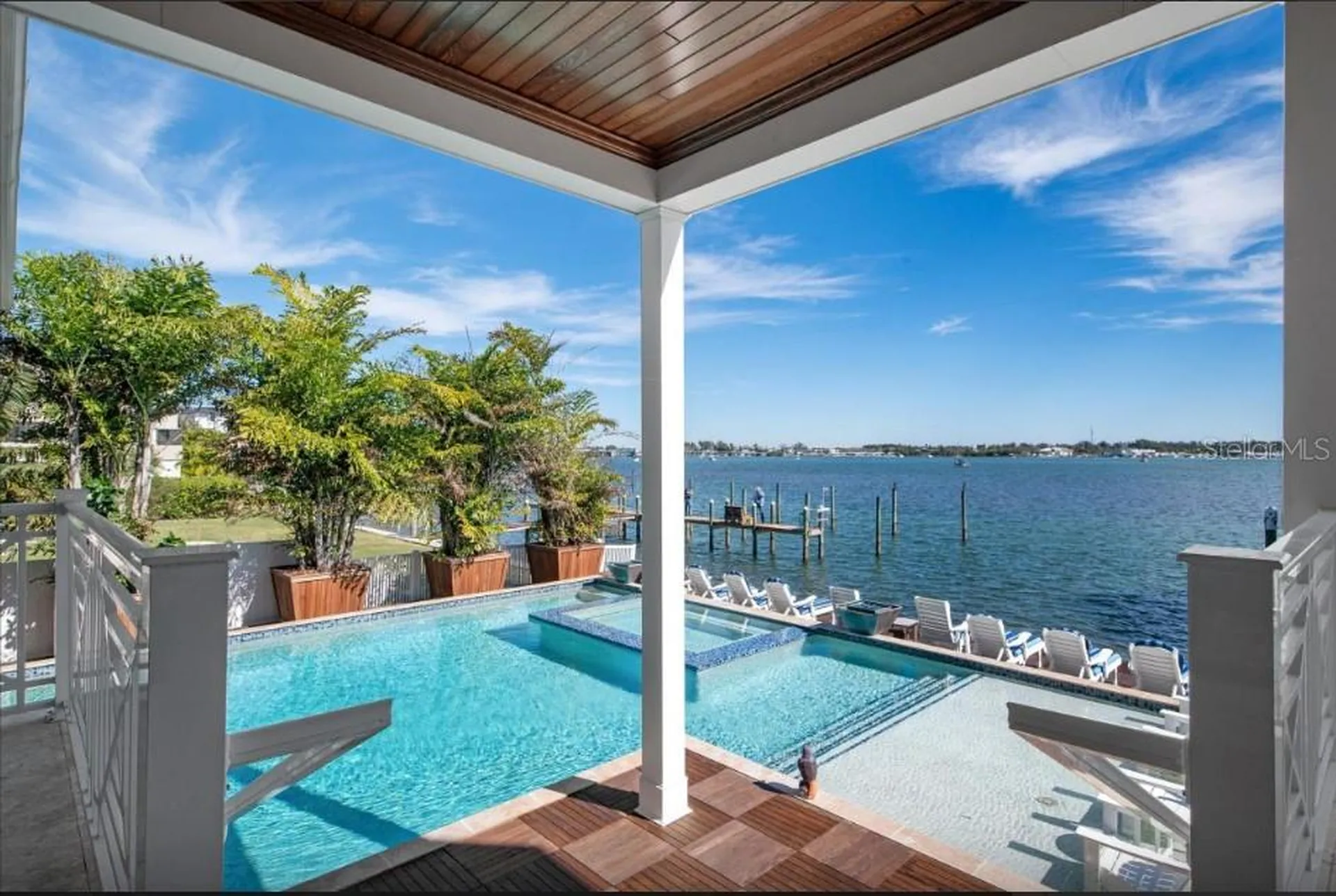 110 10th Street S Bradenton Beach FL 34217