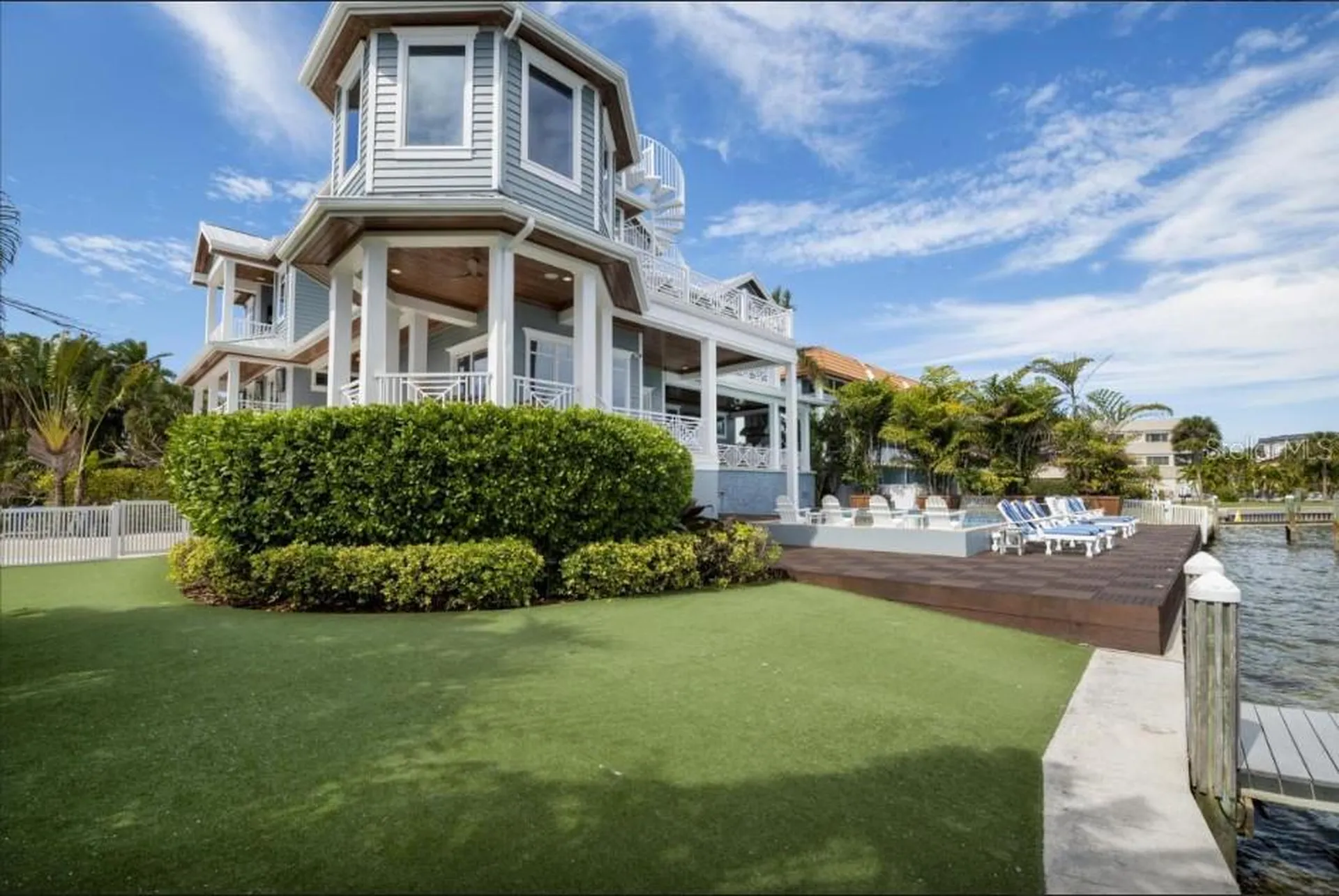 110 10th Street S Bradenton Beach FL 34217