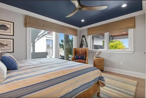 110 10th Street S Bradenton Beach FL 34217