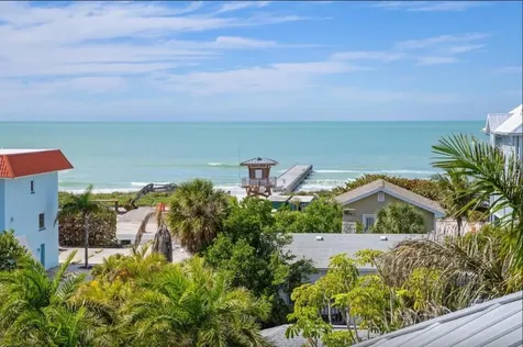 110 10th Street S Bradenton Beach FL 34217