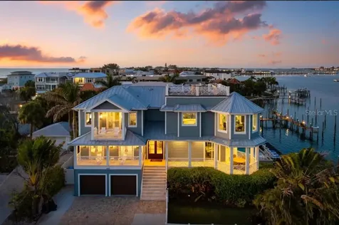 110 10th Street S Bradenton Beach FL 34217