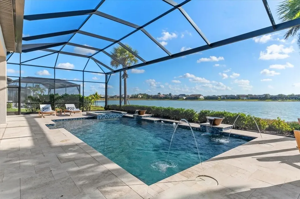 7865 Mainsail Lane Sarasota FL 34240