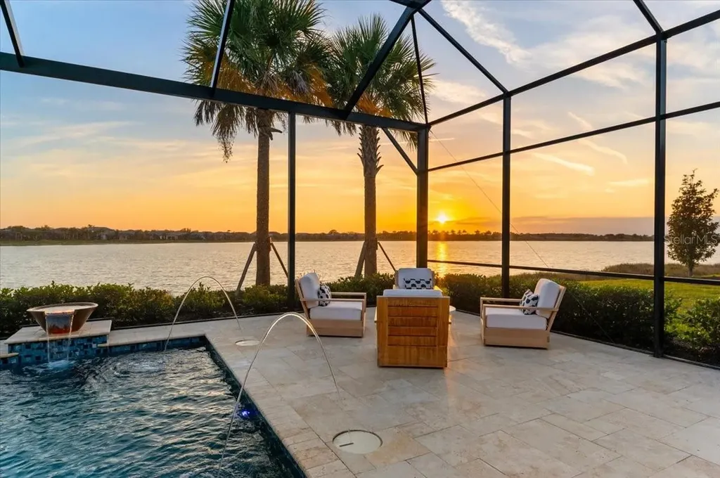 7865 Mainsail Lane Sarasota FL 34240