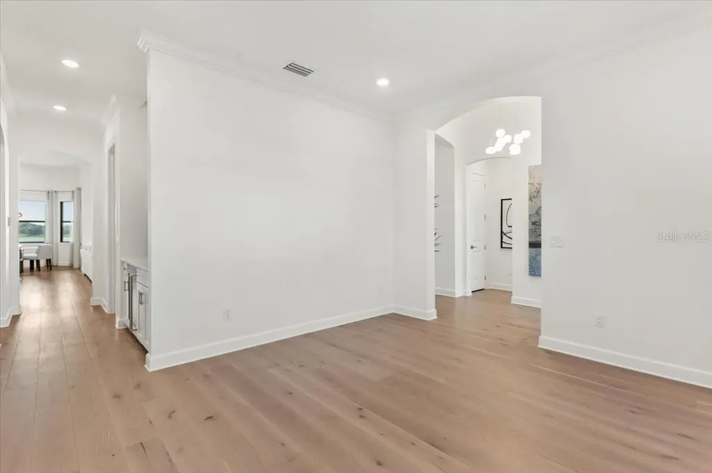 7865 Mainsail Lane Sarasota FL 34240