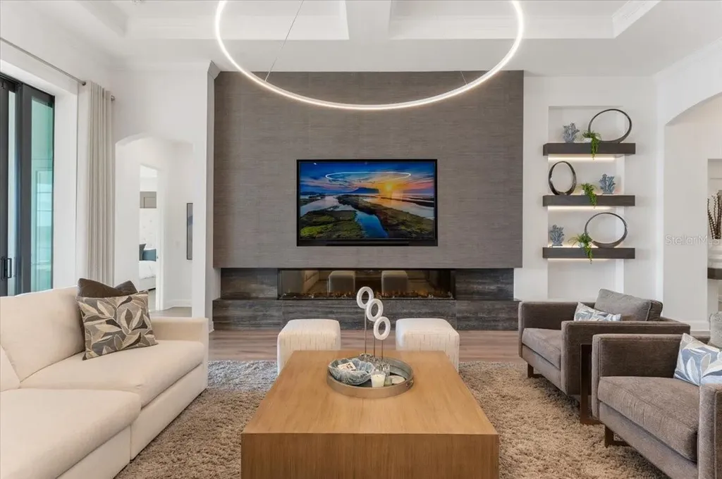 7865 Mainsail Lane Sarasota FL 34240
