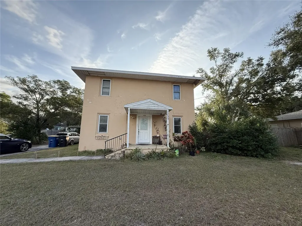 1755 Fulton Avenue Clearwater FL 33755