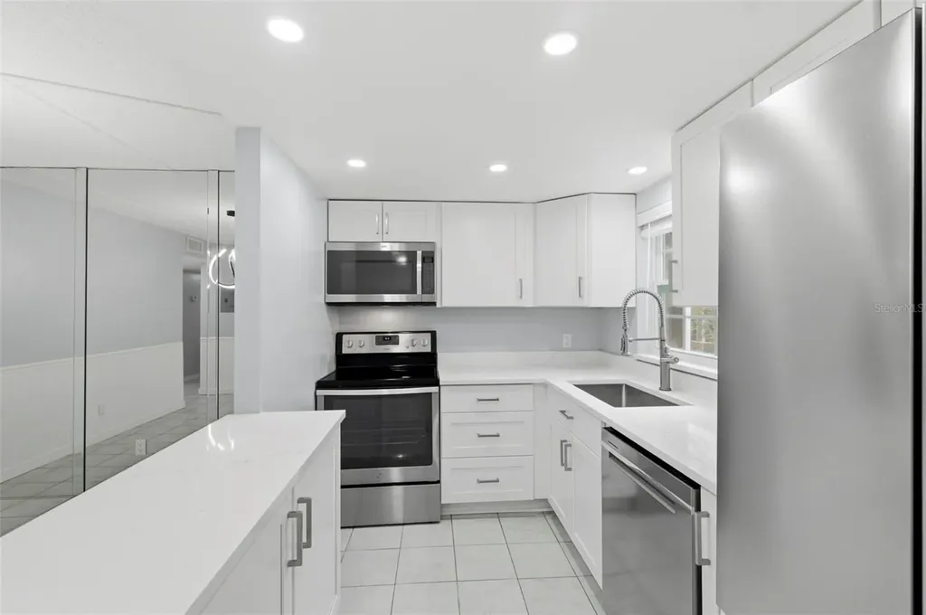 1125 83rd Avenue N St Petersburg FL 33702
