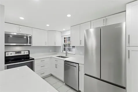 1125 83rd Avenue N St Petersburg FL 33702