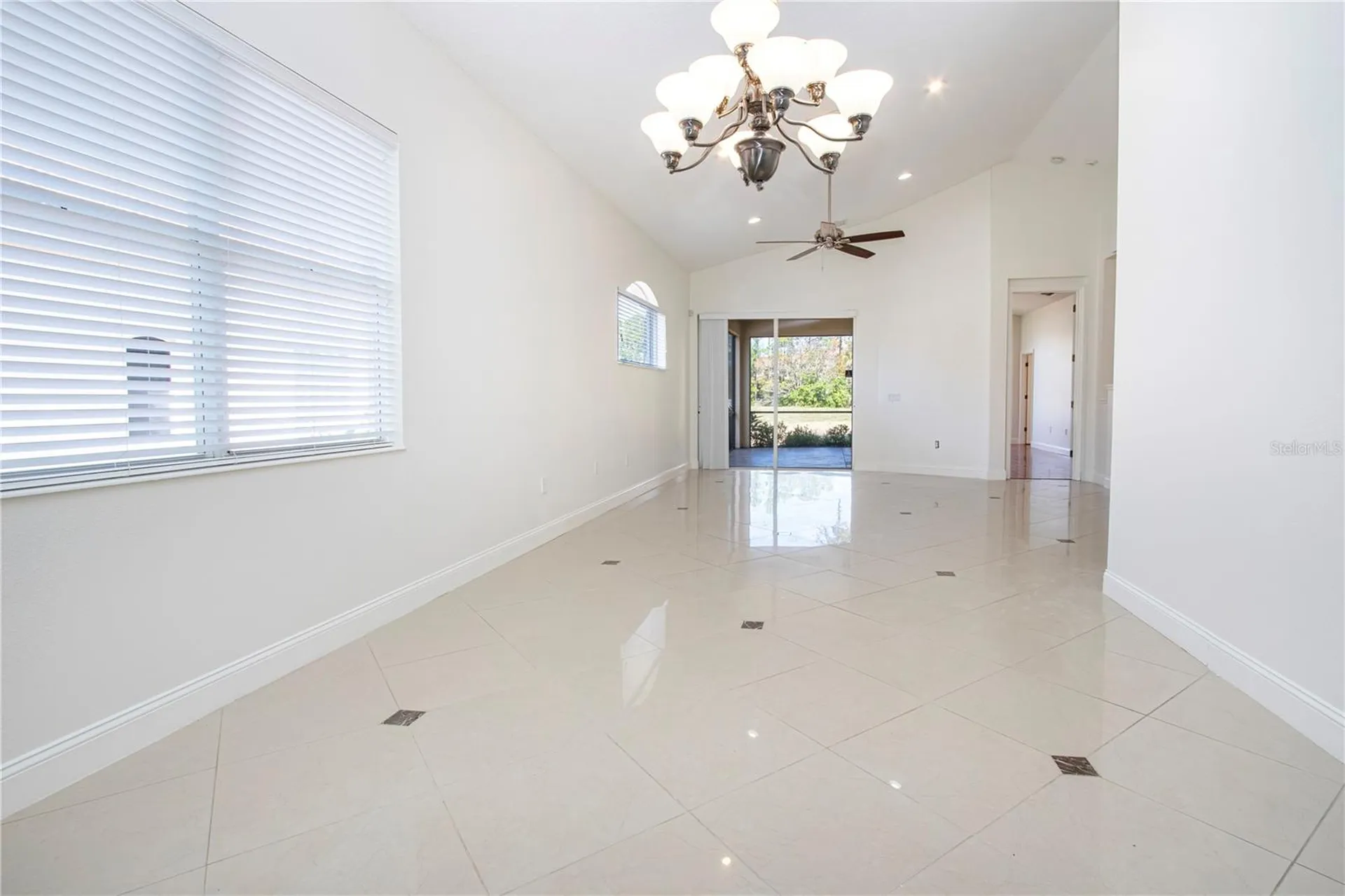 7519 Birds Eye Terrace Bradenton FL 34203