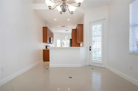 7519 Birds Eye Terrace Bradenton FL 34203