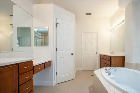 7519 Birds Eye Terrace Bradenton FL 34203
