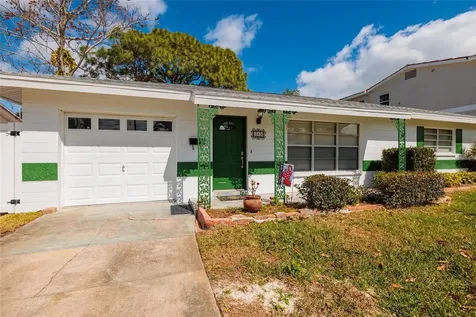 349 89th Avenue NE St Petersburg FL 33702