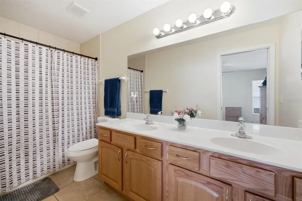 37142 Highland Bluff Circle Dade City FL 33523