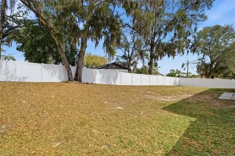 37142 Highland Bluff Circle Dade City FL 33523