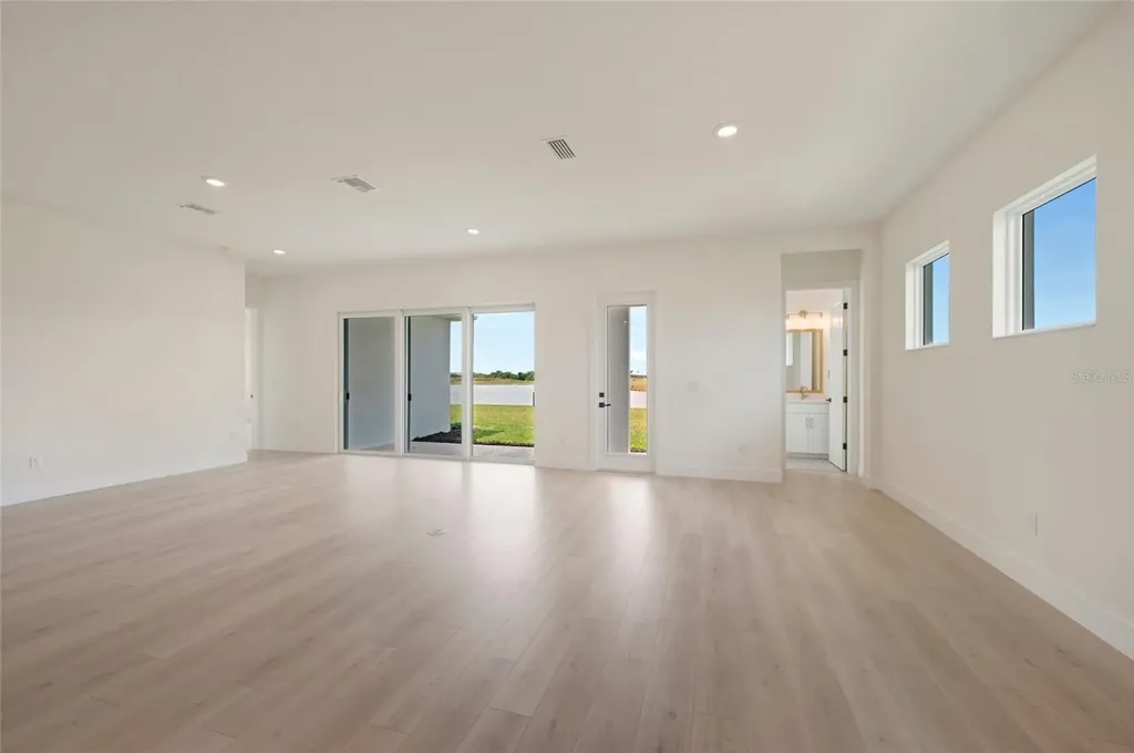 17988 Foxtail Loop Venice FL 34293