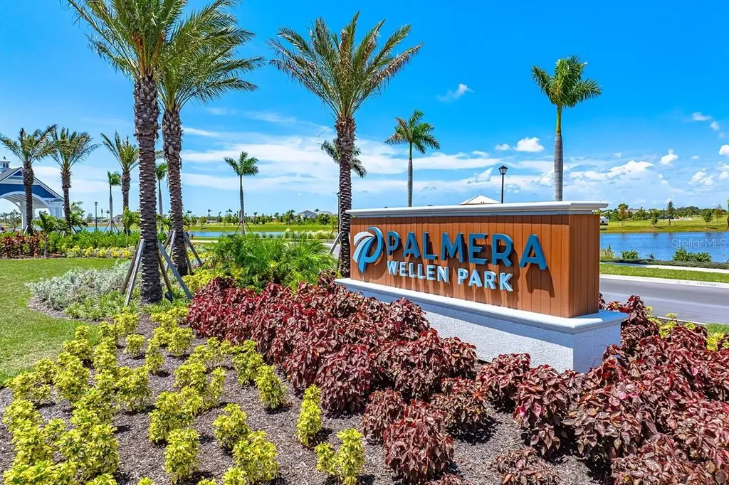 17988 Foxtail Loop Venice FL 34293