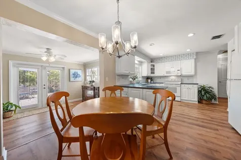 2233 Sunset Circle Largo FL 33774