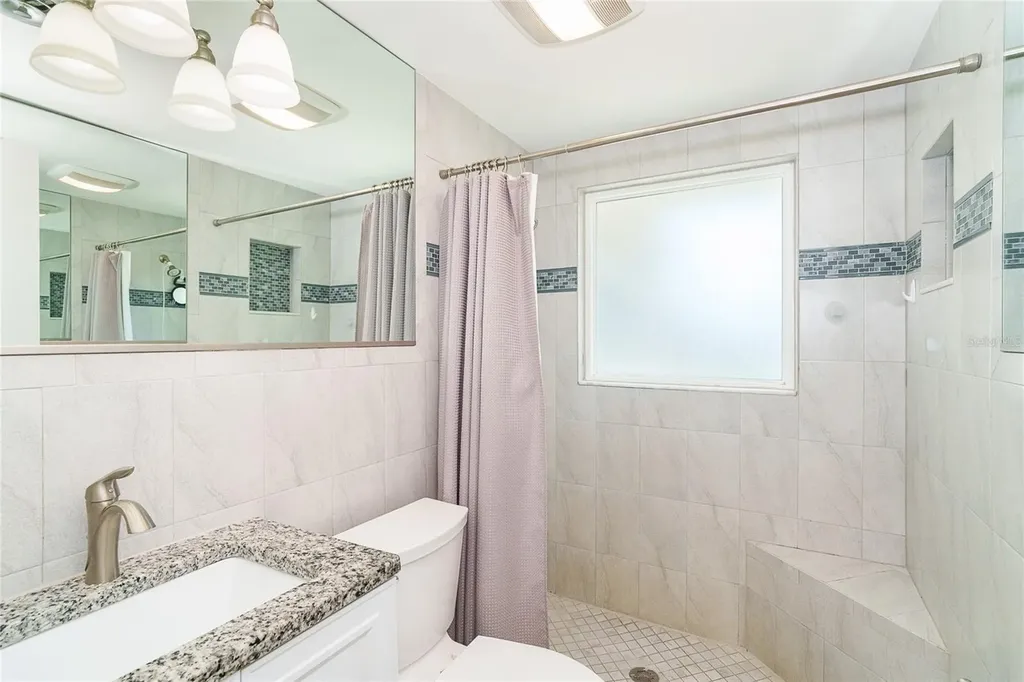 825 E 5th Street Englewood FL 34223