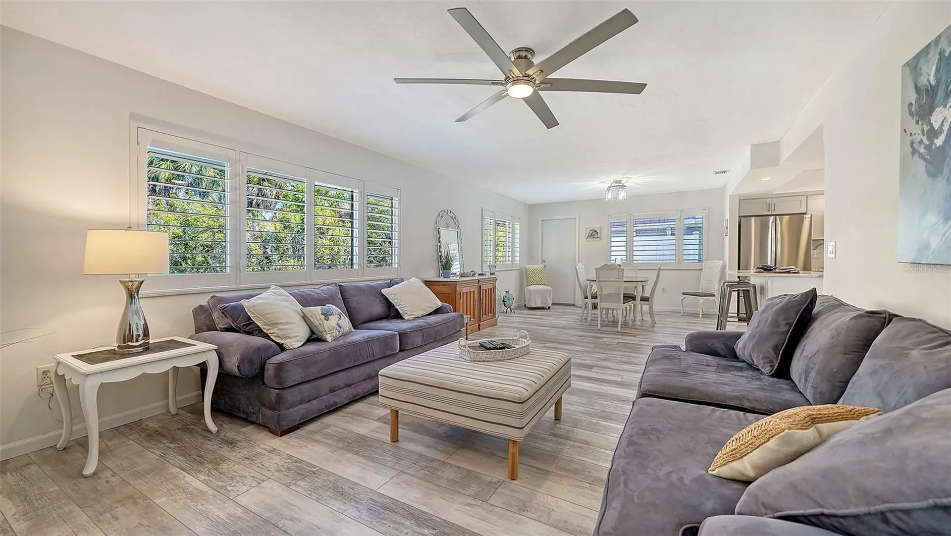 5469 Riverbluff Circle Sarasota FL 34231