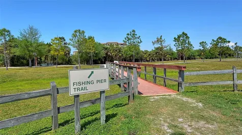 5469 Riverbluff Circle Sarasota FL 34231