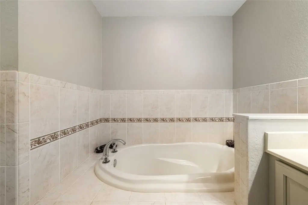 8645 SE 177th Grassmere Street The Villages FL 32162