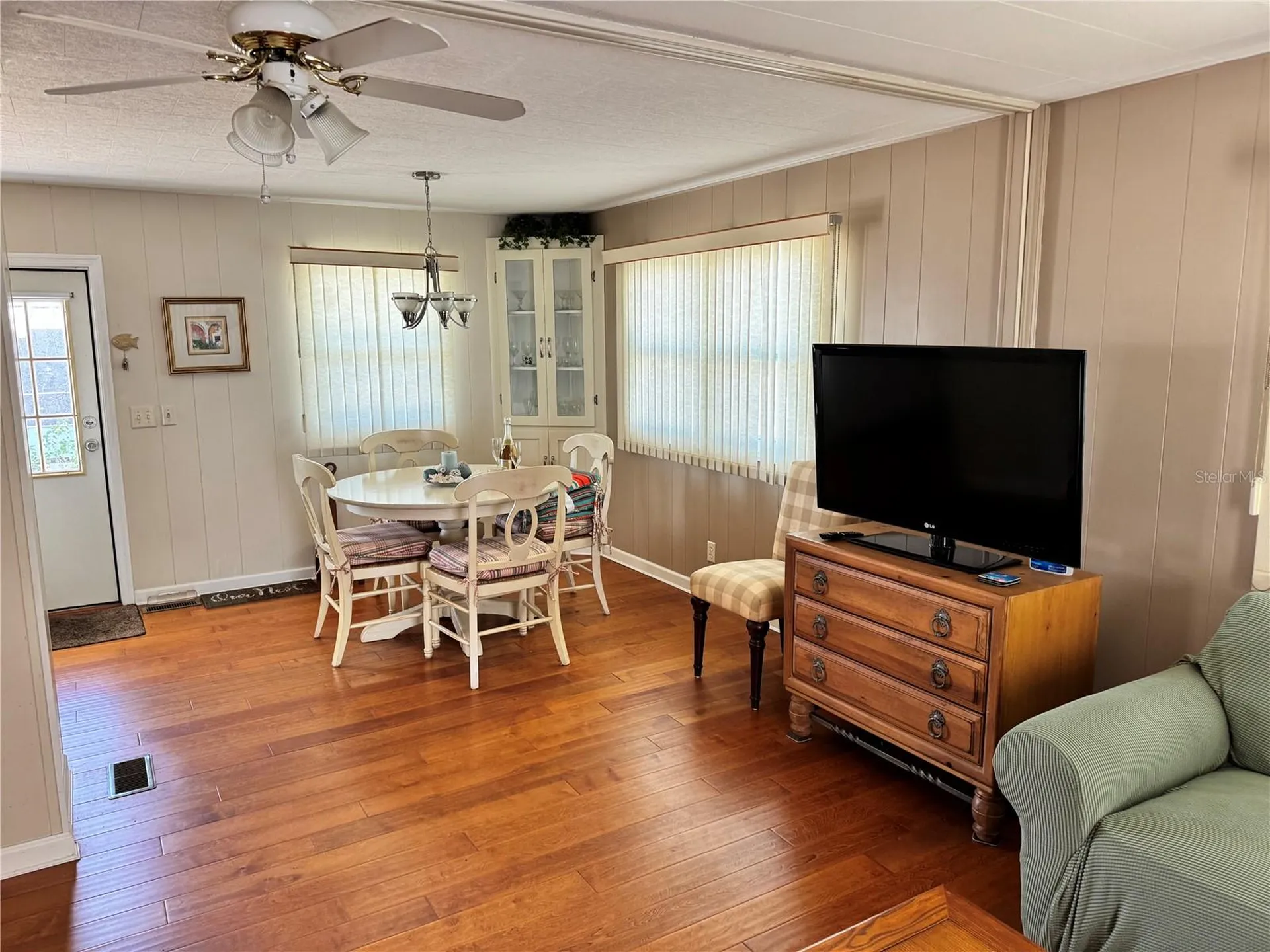 1891 Englewood Road Englewood FL 34223