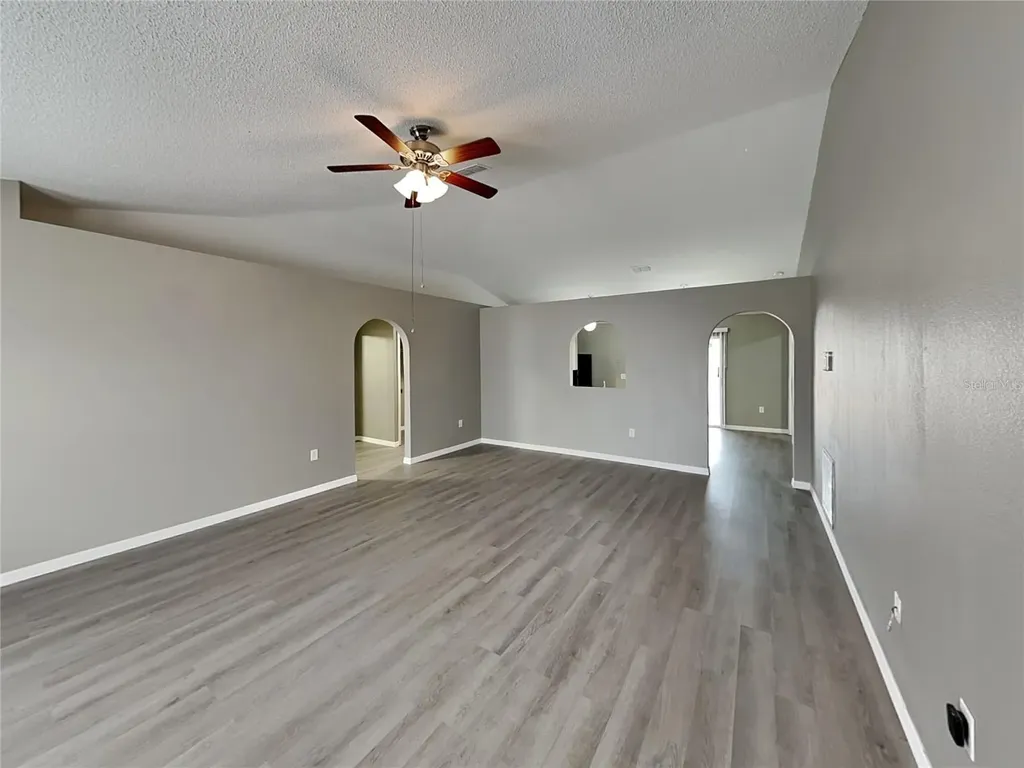 240 Dalton Drive Kissimmee FL 34758