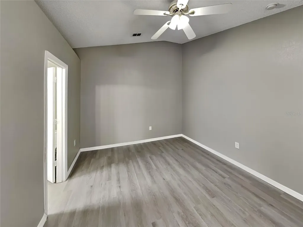 240 Dalton Drive Kissimmee FL 34758