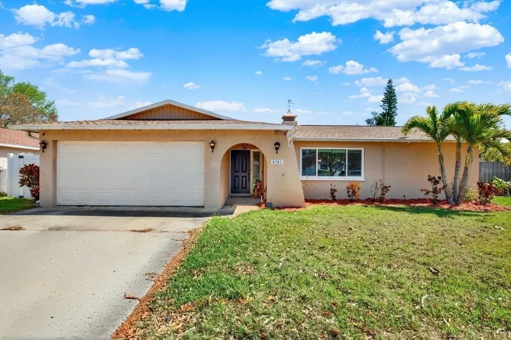 8781 Leona Street Seminole FL 33772