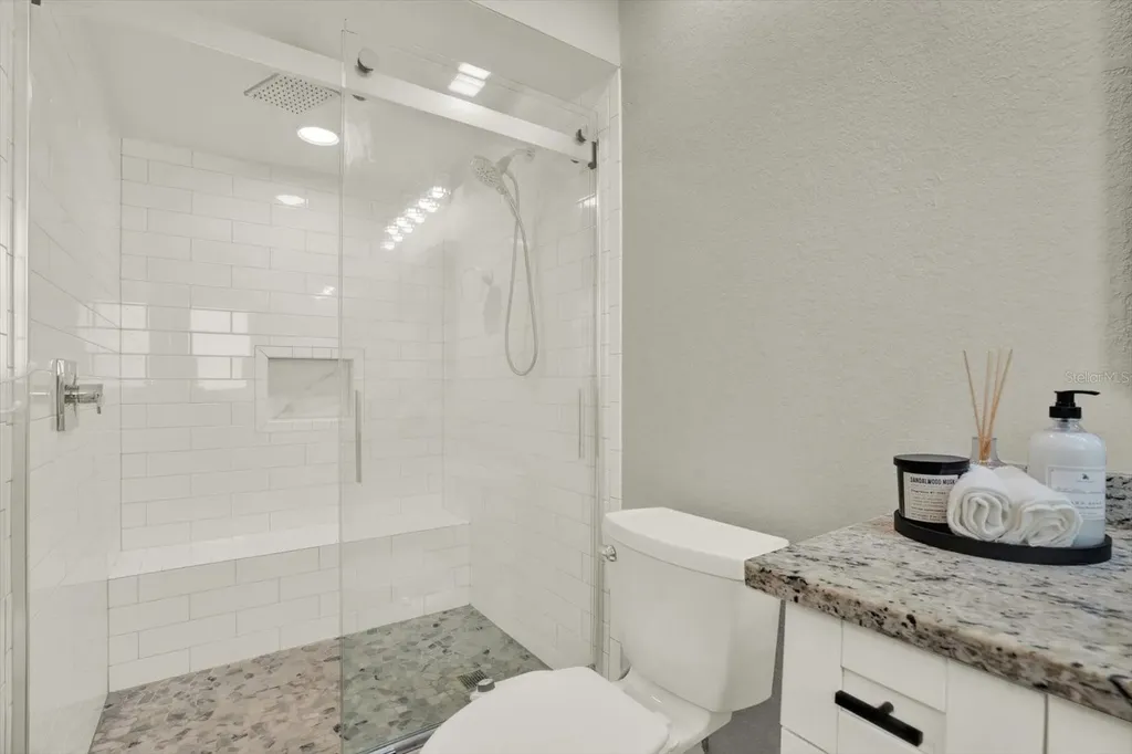 8781 Leona Street Seminole FL 33772