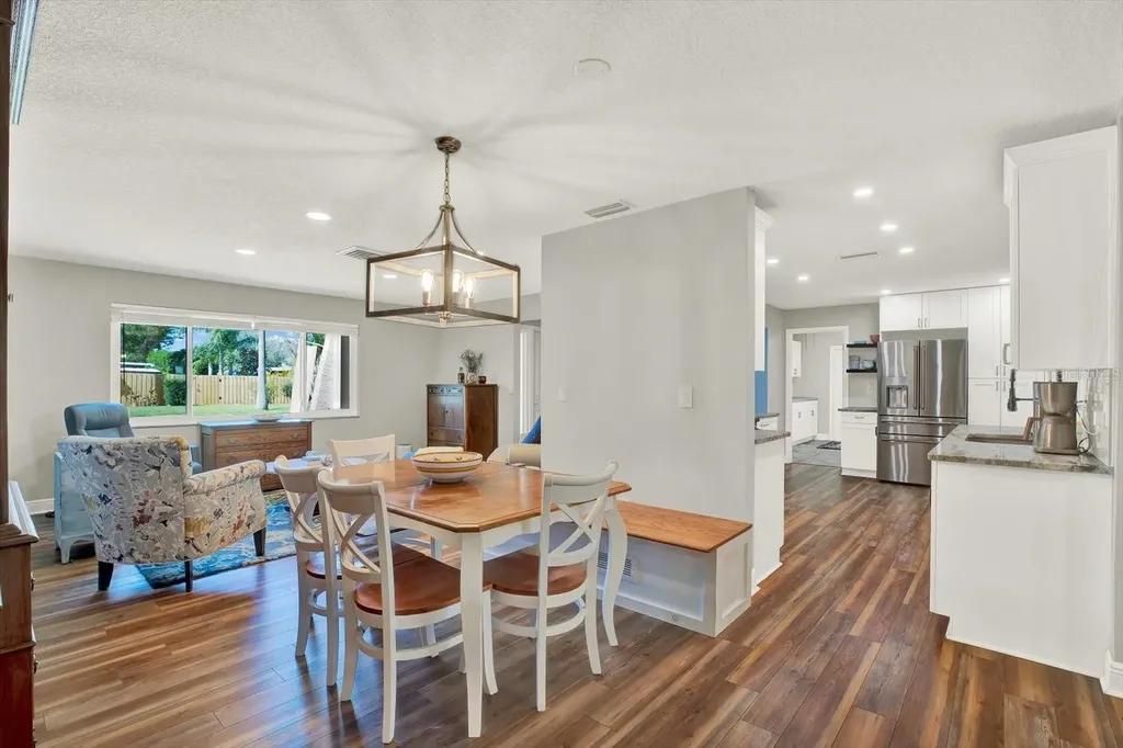 8781 Leona Street Seminole FL 33772