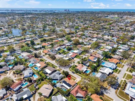 8781 Leona Street Seminole FL 33772