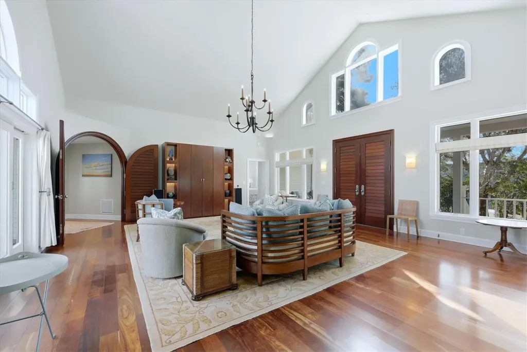 4839 Givens Court Sarasota FL 34242