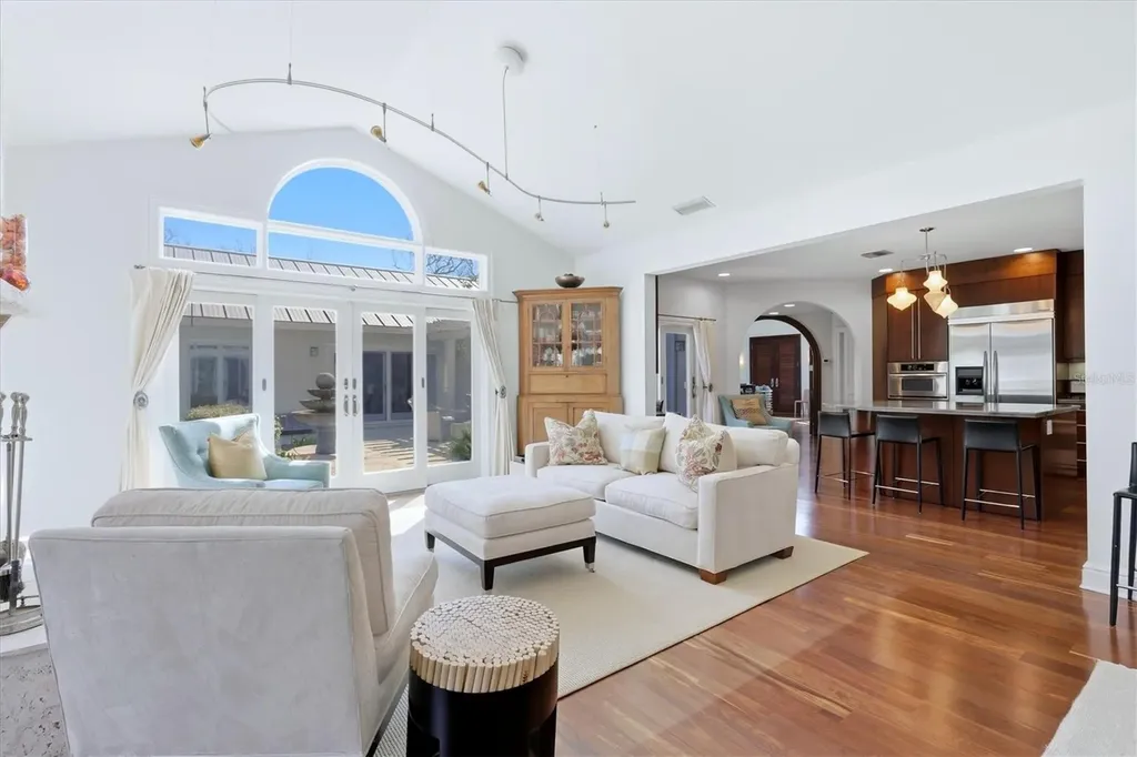 4839 Givens Court Sarasota FL 34242