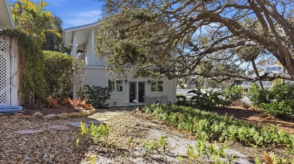 4839 Givens Court Sarasota FL 34242