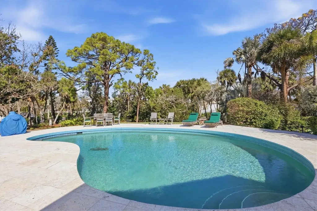 4839 Givens Court Sarasota FL 34242