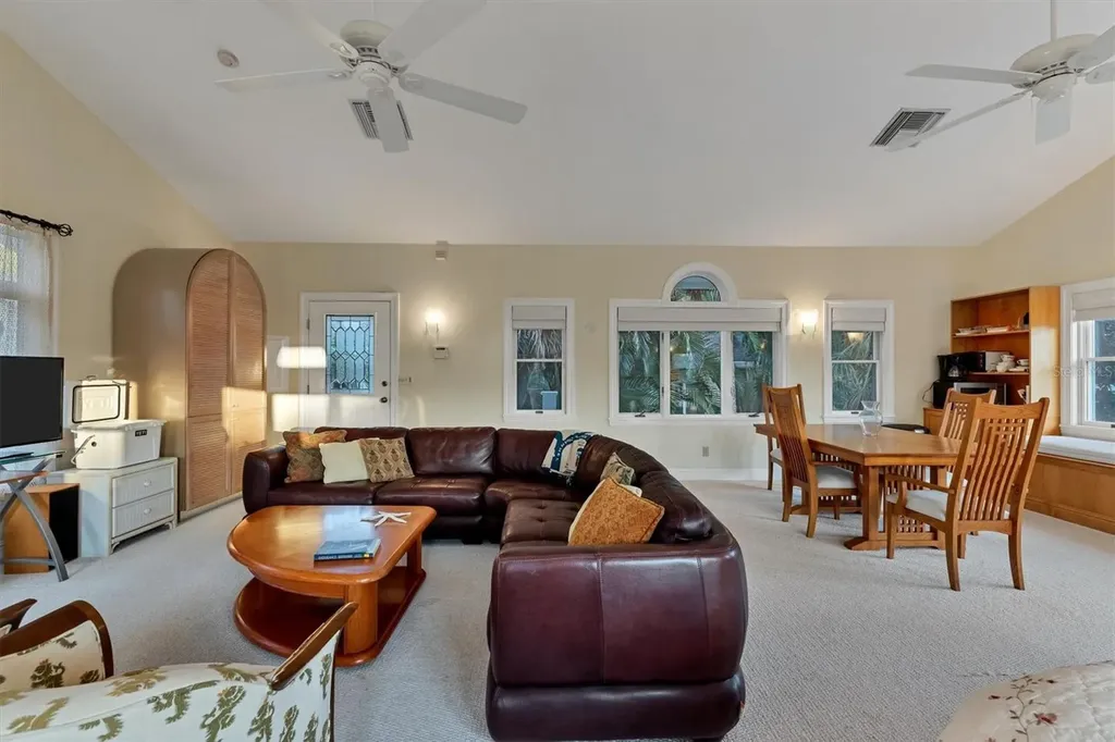 4839 Givens Court Sarasota FL 34242
