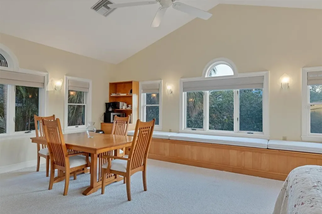4839 Givens Court Sarasota FL 34242