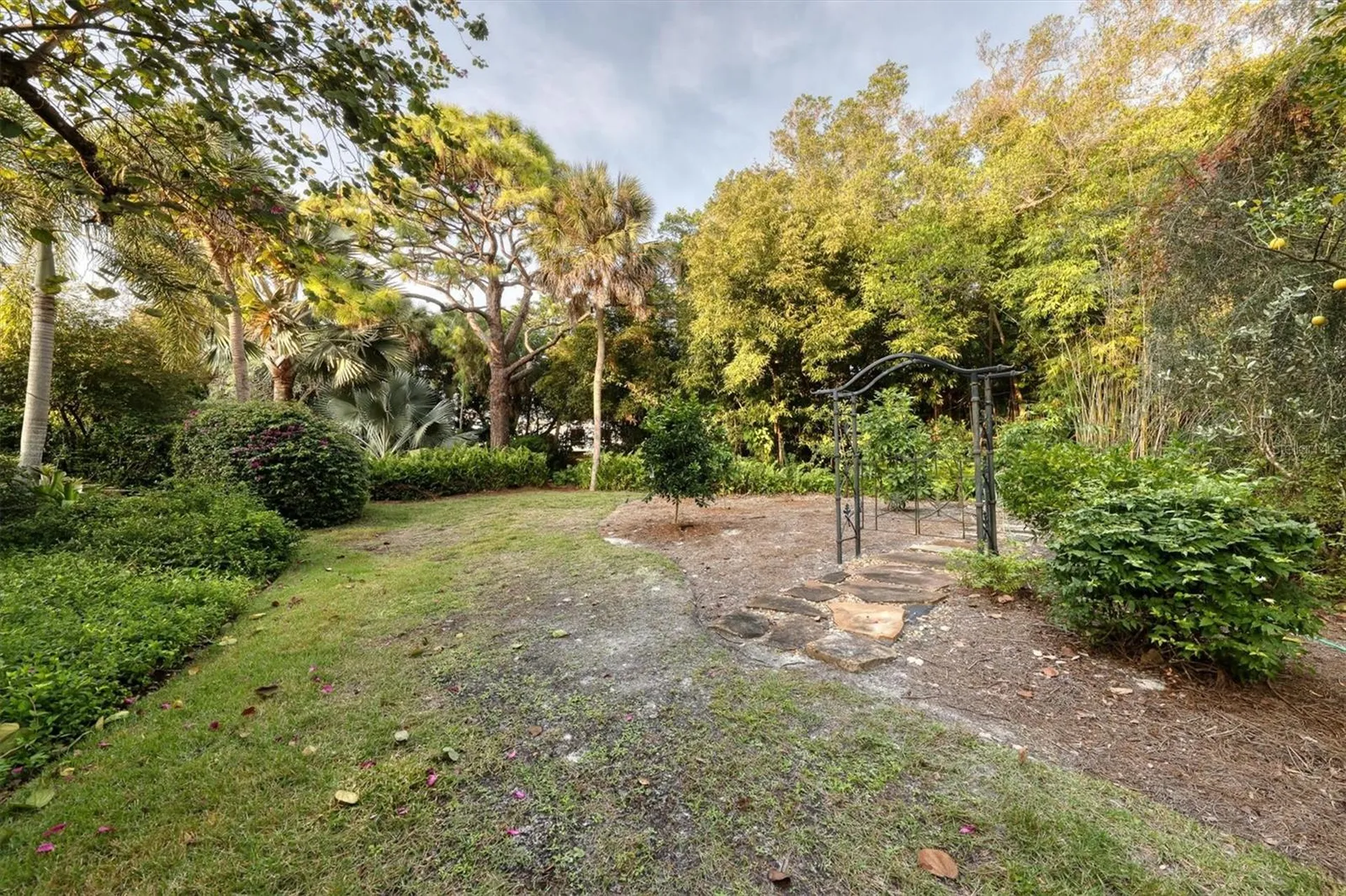 4839 Givens Court Sarasota FL 34242