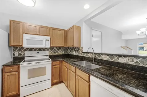 6928 Hawthorne Trace Lane Riverview FL 33578