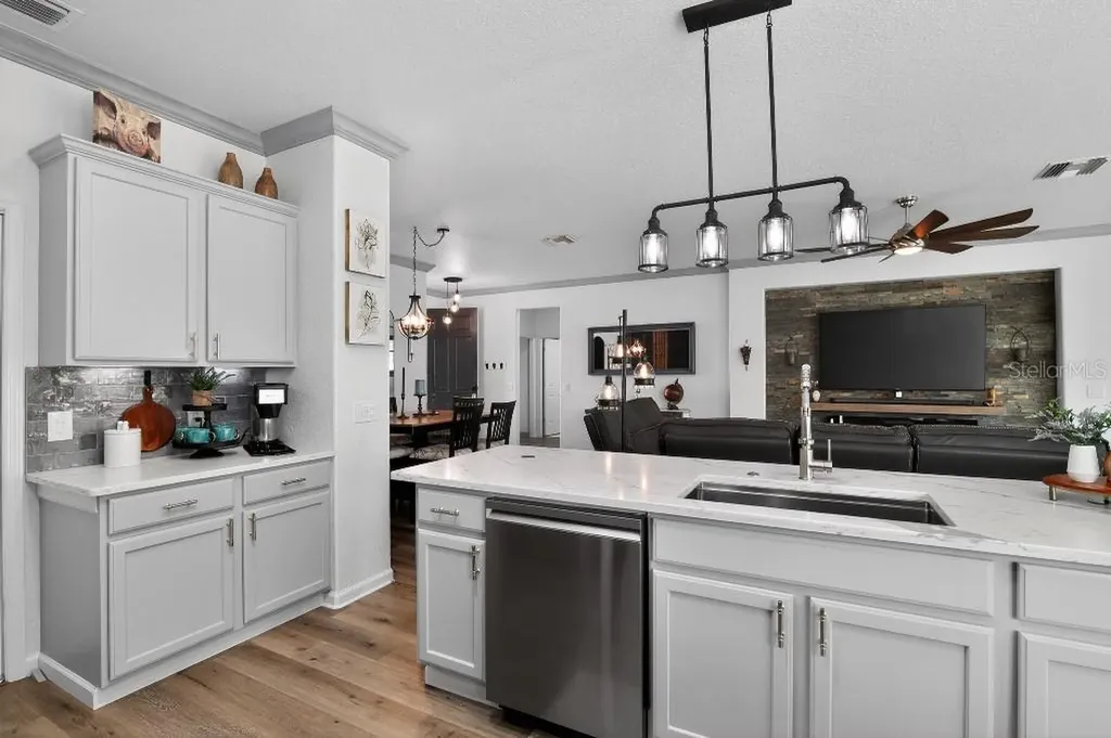 6611 SW 93rd Court Ocala FL 34481