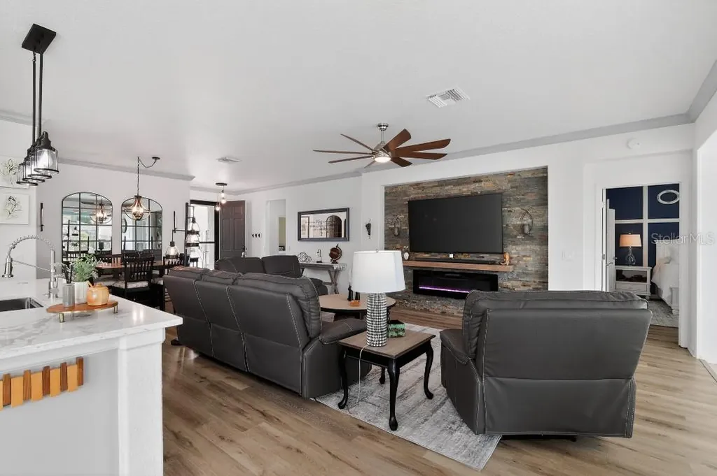 6611 SW 93rd Court Ocala FL 34481